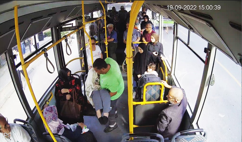 Büyükşehir personelinden hayata döndüren müdahale