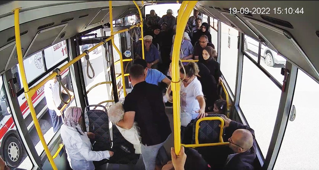 Büyükşehir personelinden hayata döndüren müdahale