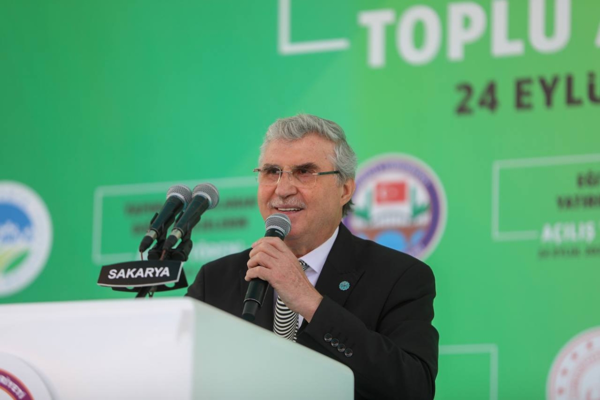 Büyükşehir’in 725 milyon TL’lik 58 yatırımını Cumhurbaşkanı Erdoğan açtı Sakarya’ya hayırlı olsun