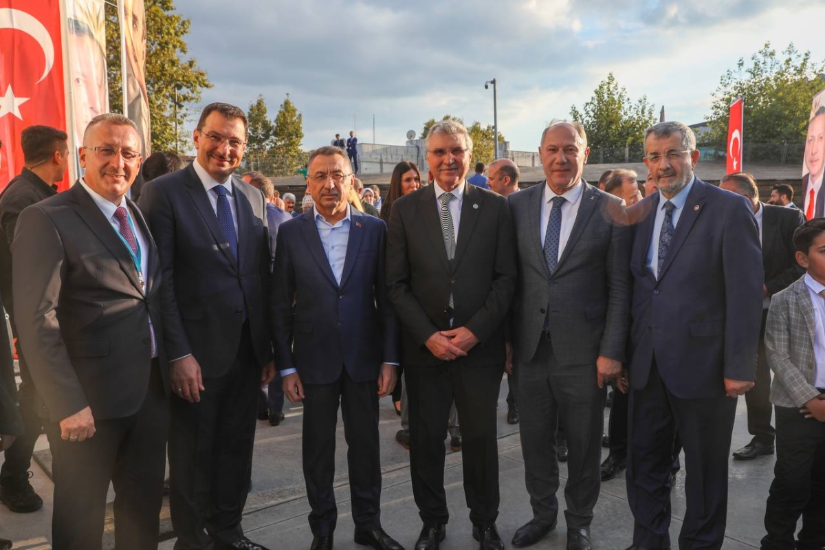 Büyükşehir’in 725 milyon TL’lik 58 yatırımını Cumhurbaşkanı Erdoğan açtı Sakarya’ya hayırlı olsun