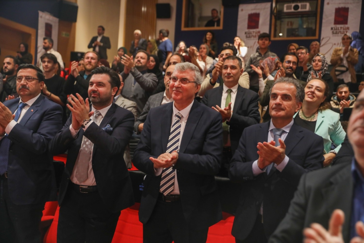 Başkan Yüce “Sakarya kültür çeşitliliğinin muazzam bir yansımasıdır”