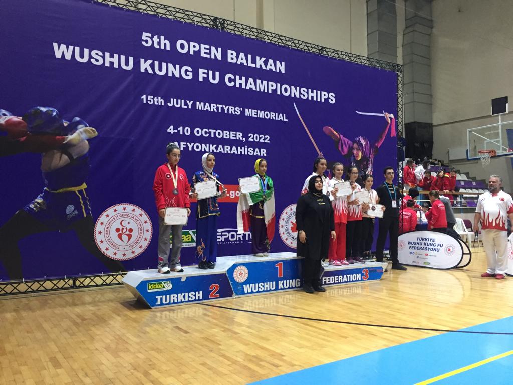 Sakarya'lı sporcular madalyaları topladı