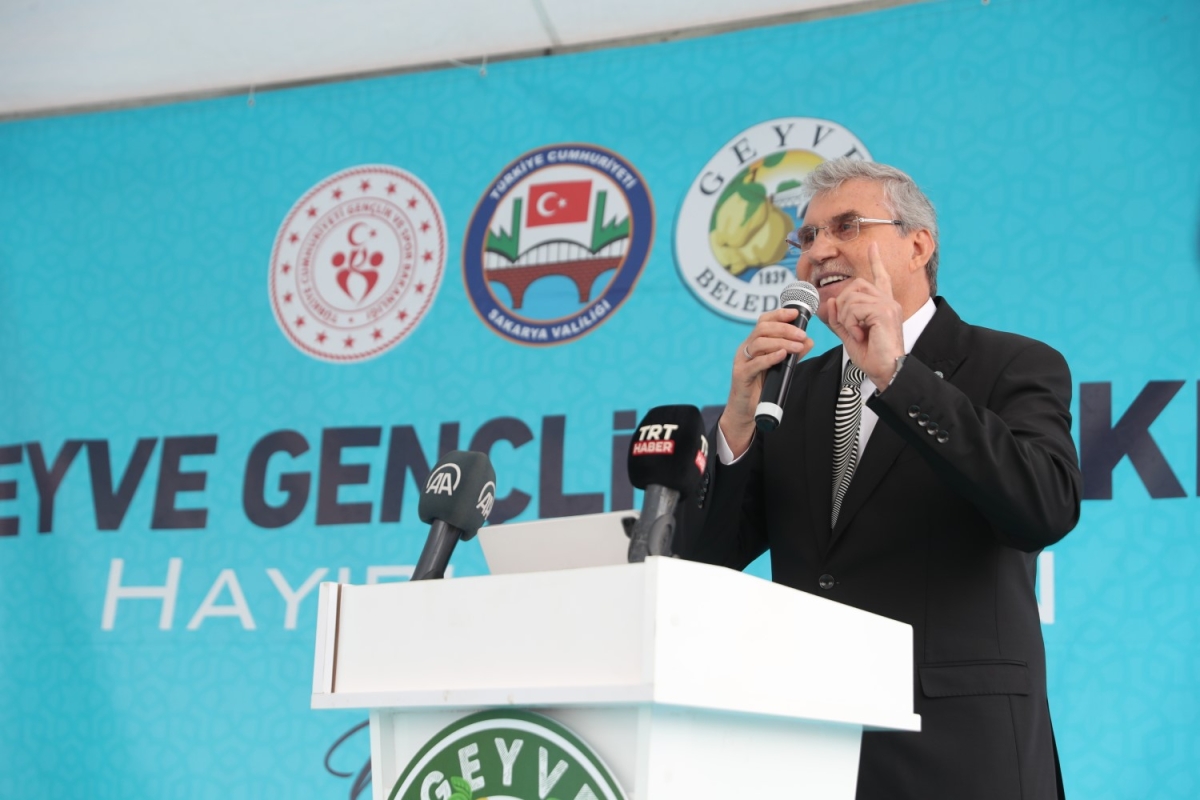 Geyve Ayva Festivali başladı