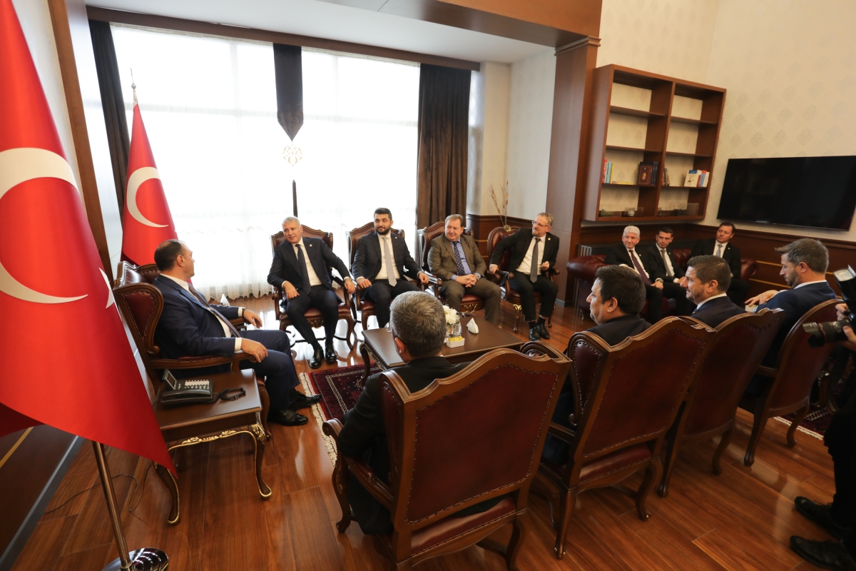 SATSO HEYETİ'NDEN İLK ZİYARET SAKARYA VALİSİ KALDIRIM'A