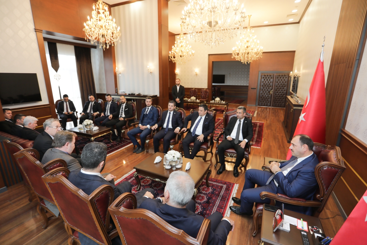 SATSO HEYETİ'NDEN İLK ZİYARET SAKARYA VALİSİ KALDIRIM'A