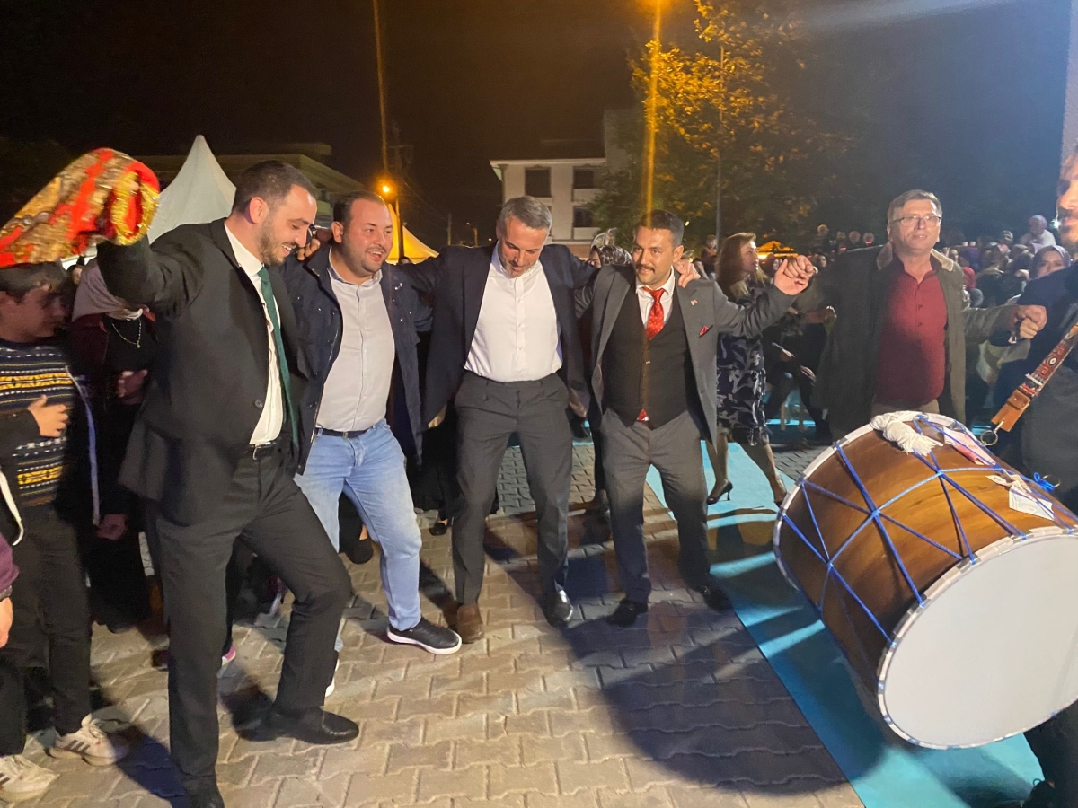 Başkan Yüce, Kınalılar Kültür Şenliği’ne katıldı