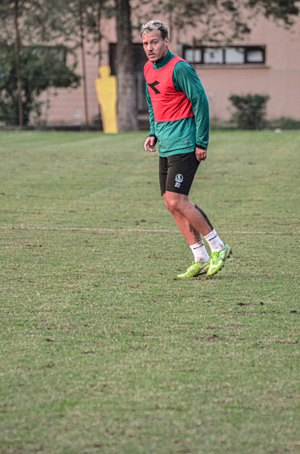Sakaryaspor taktik ağırlıklı idman yaptı