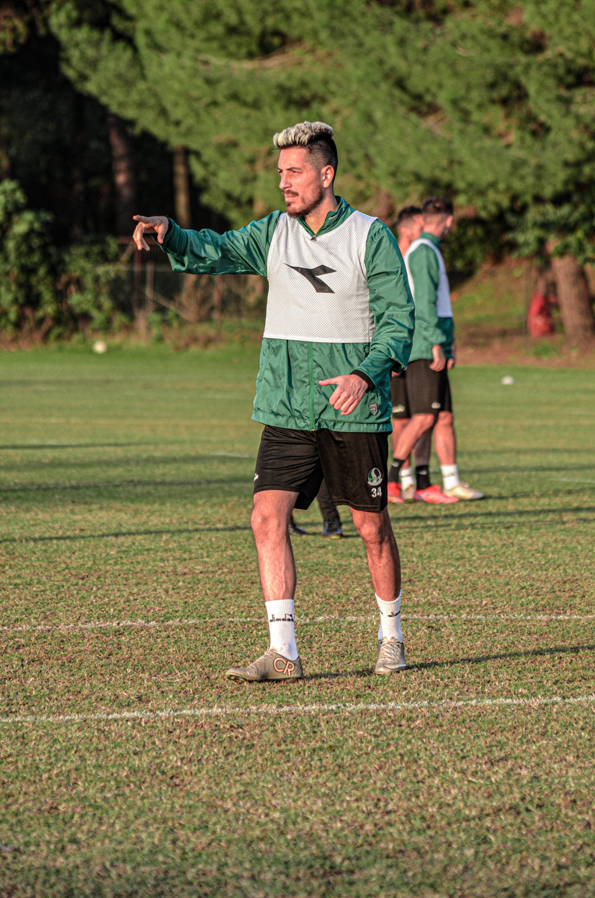 Sakaryaspor taktik ağırlıklı idman yaptı