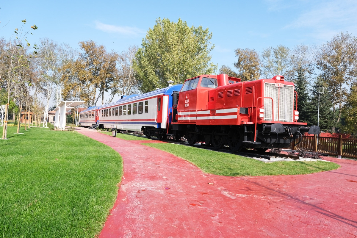 Çınarlı Vagon Park son haliyle beklenen güne hazır