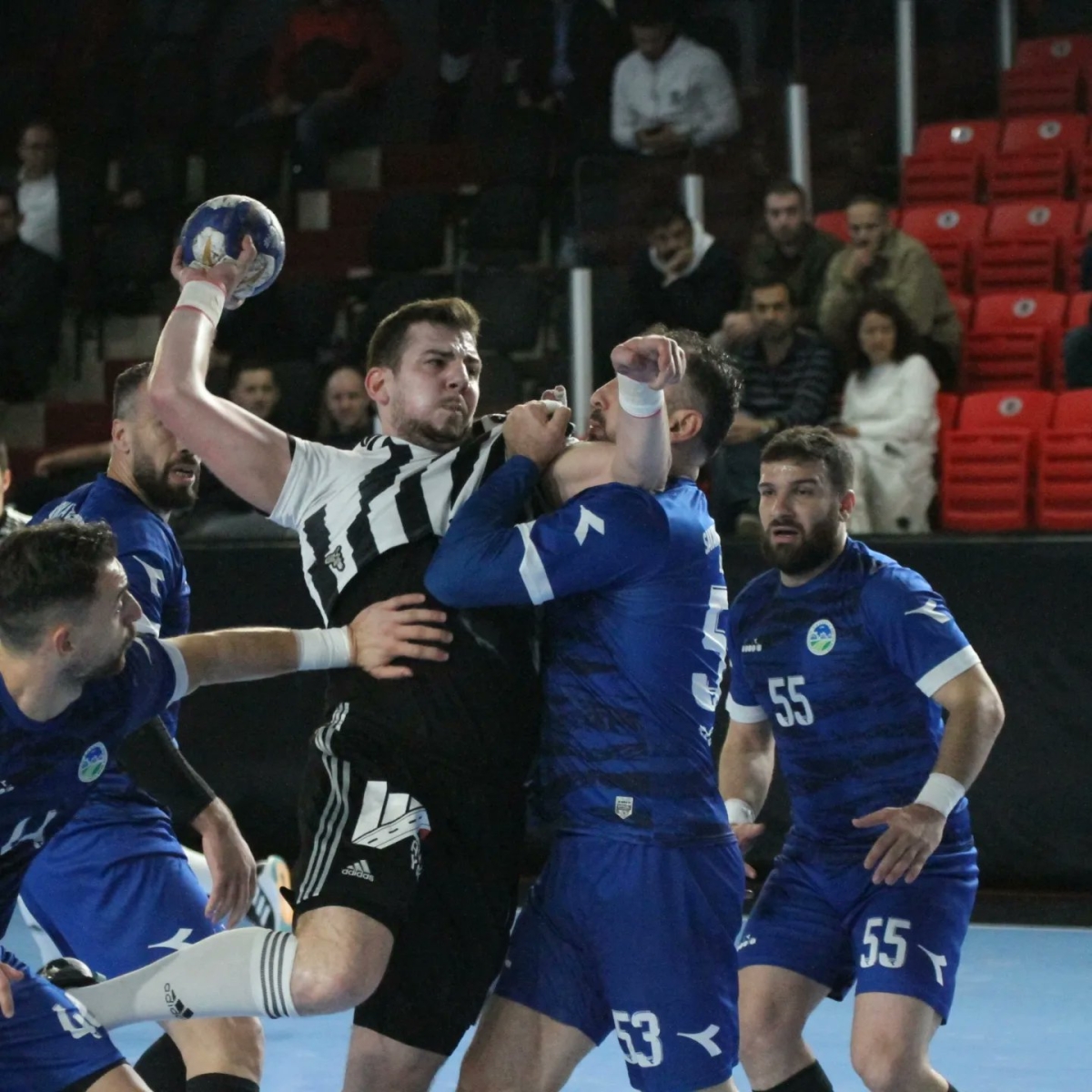 Sakarya Büyükşehir Hentbol - Beşiktaş 26-26