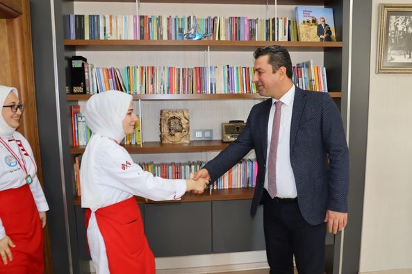 Altın Madalyalı Aşçı Öğrencilerimiz