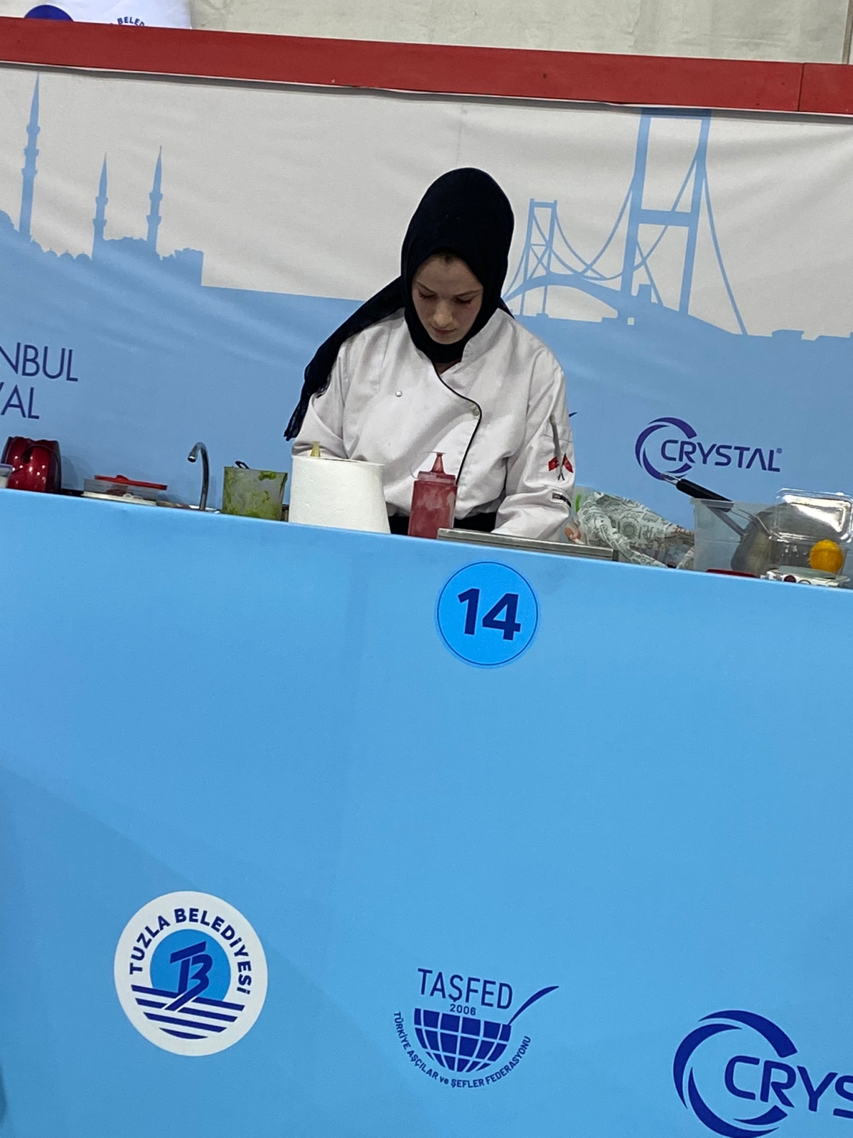 ŞAMPİYONLARIMIZI TEBRİK EDERİZ