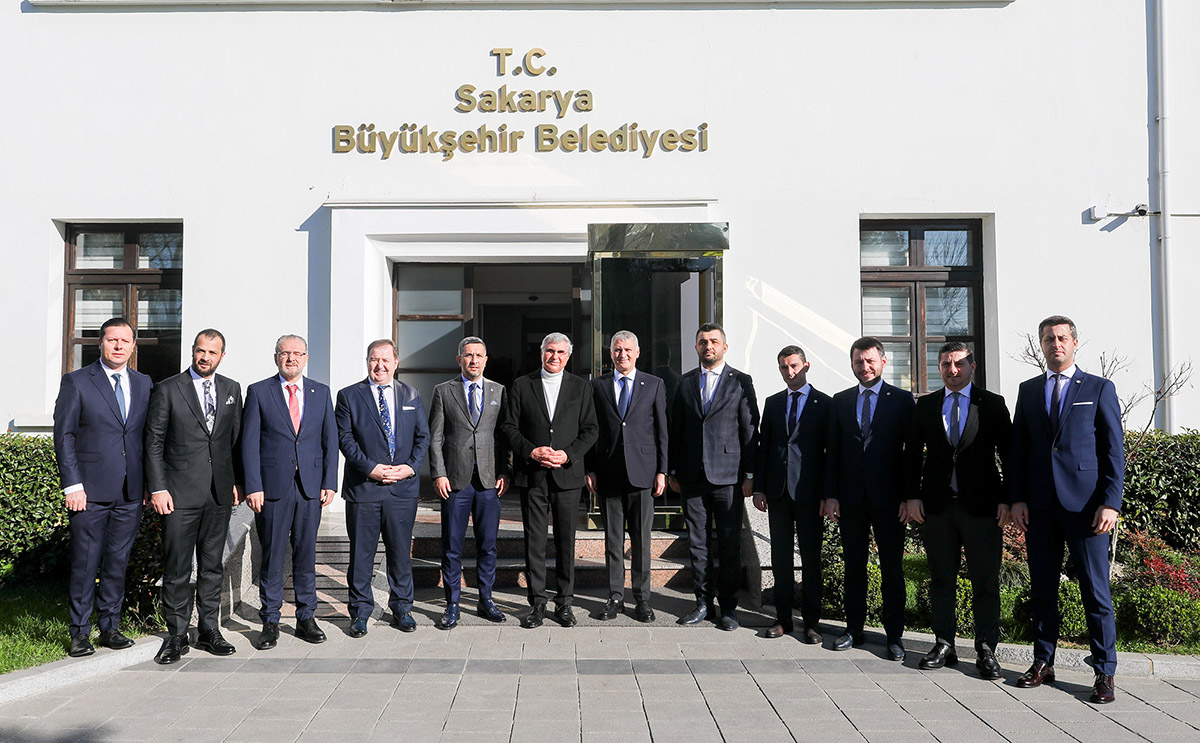 Hepimiz Sakarya için varız