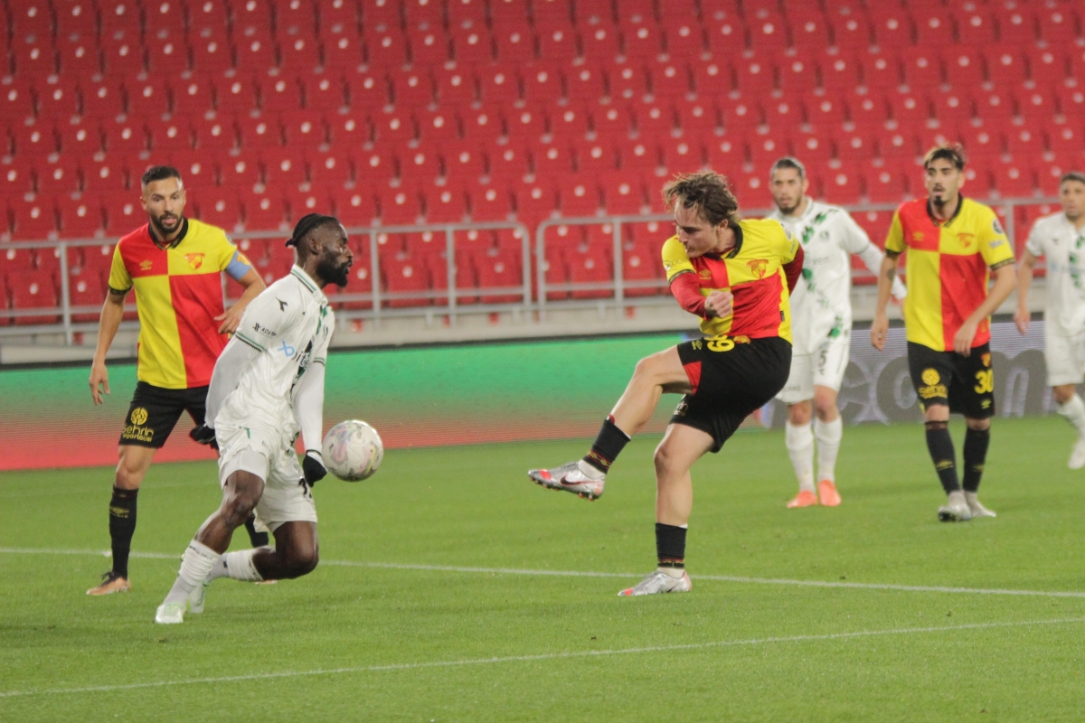 Göztepe-Sakaryaspor 0-1