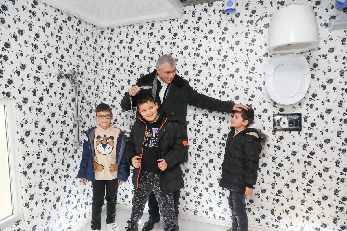 Ters Ev kapılarını bugün ücretsiz açtı