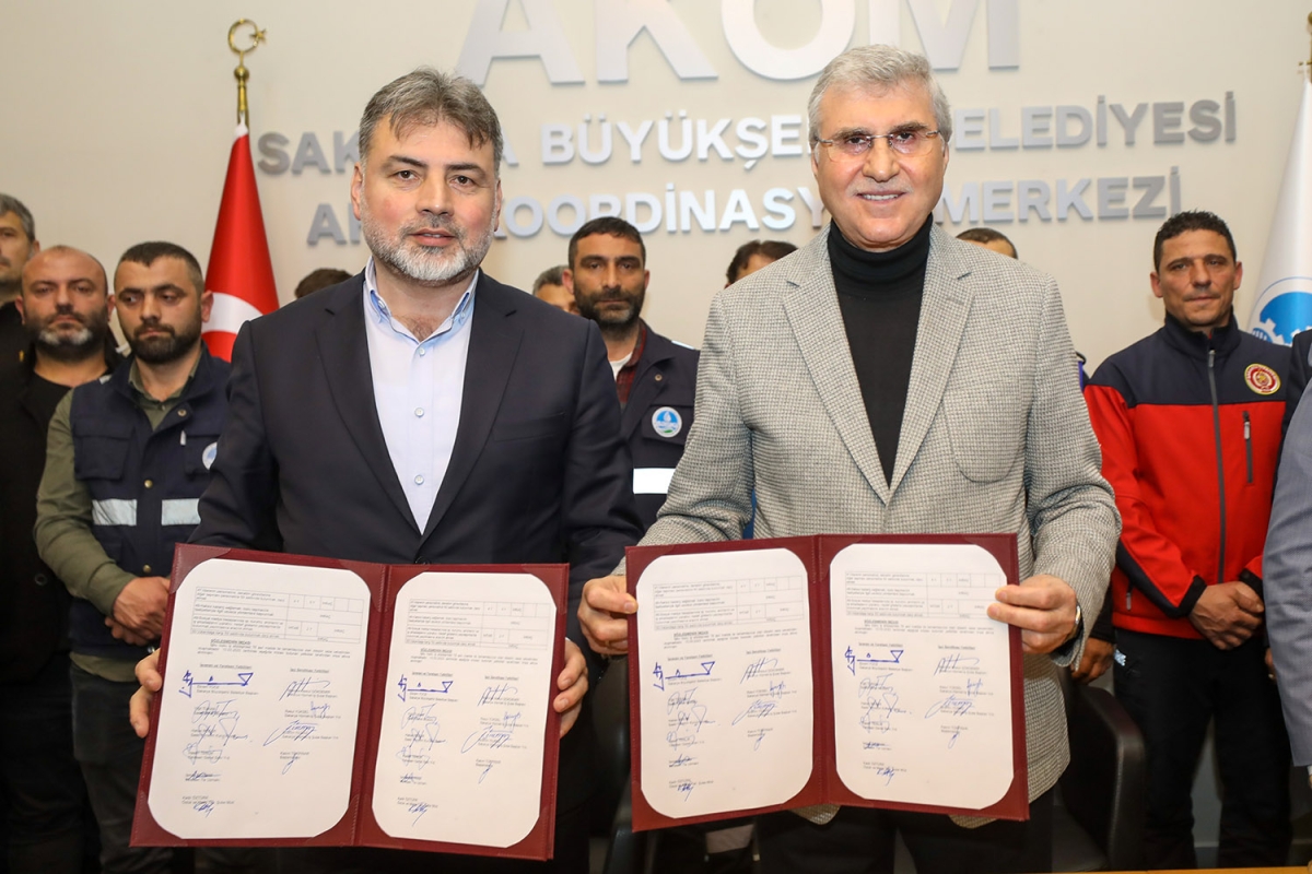 Büyükşehir’de toplu iş sözleşmesi sevinci 