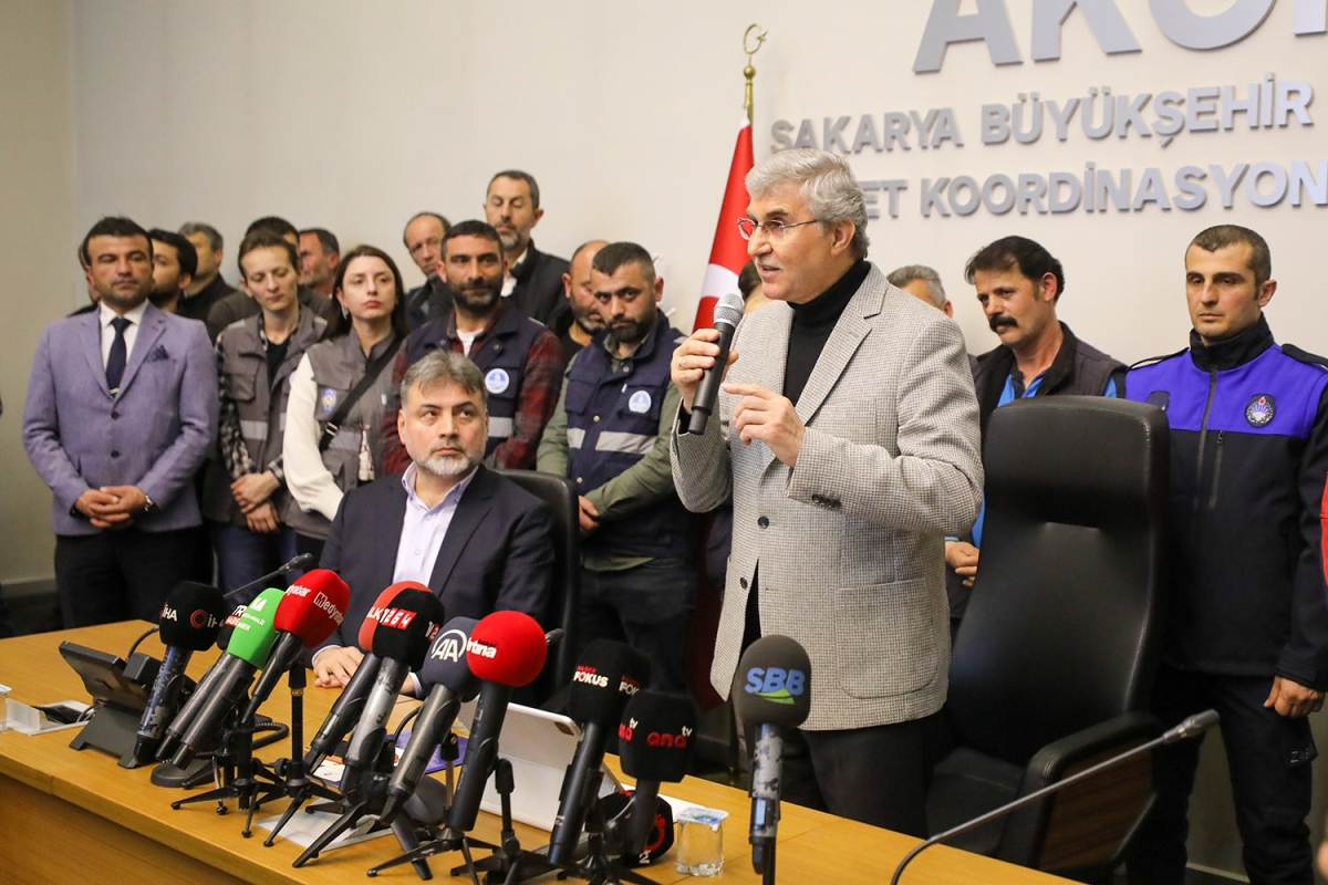 Büyükşehir’de toplu iş sözleşmesi sevinci 