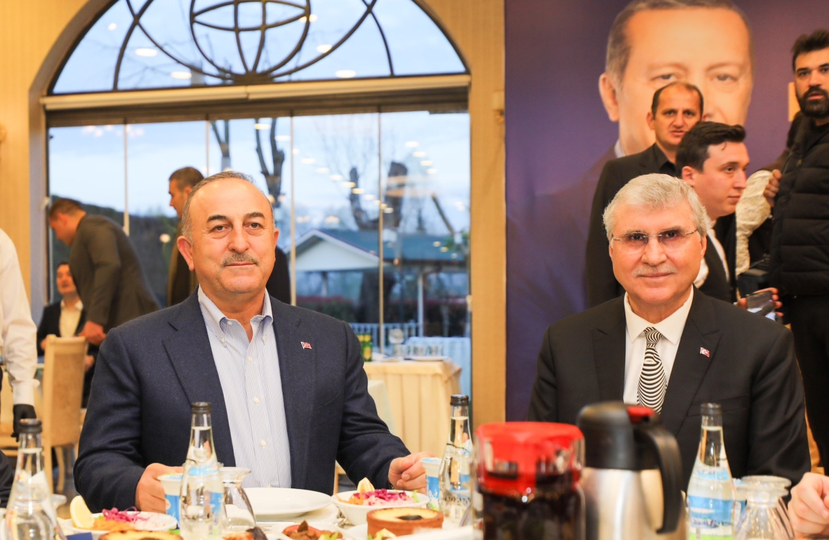 Mevlüt Çavuşoğlu Sakarya'da