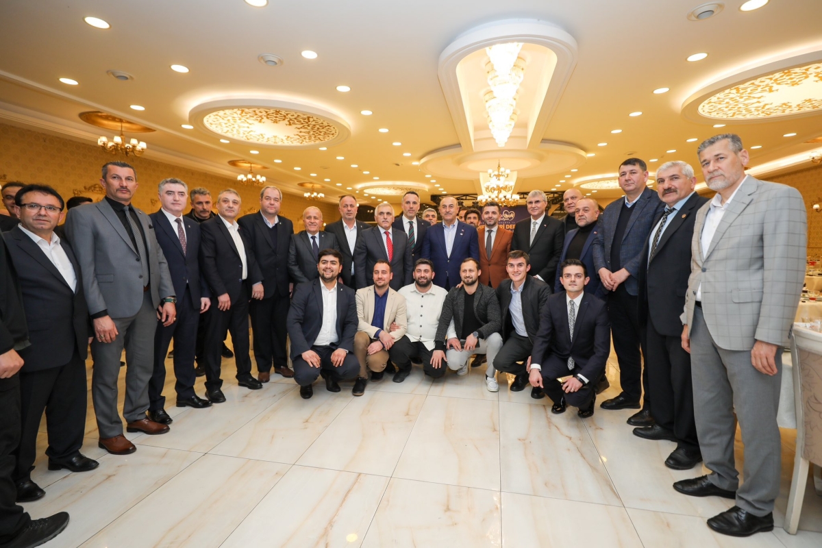 Mevlüt Çavuşoğlu Sakarya'da