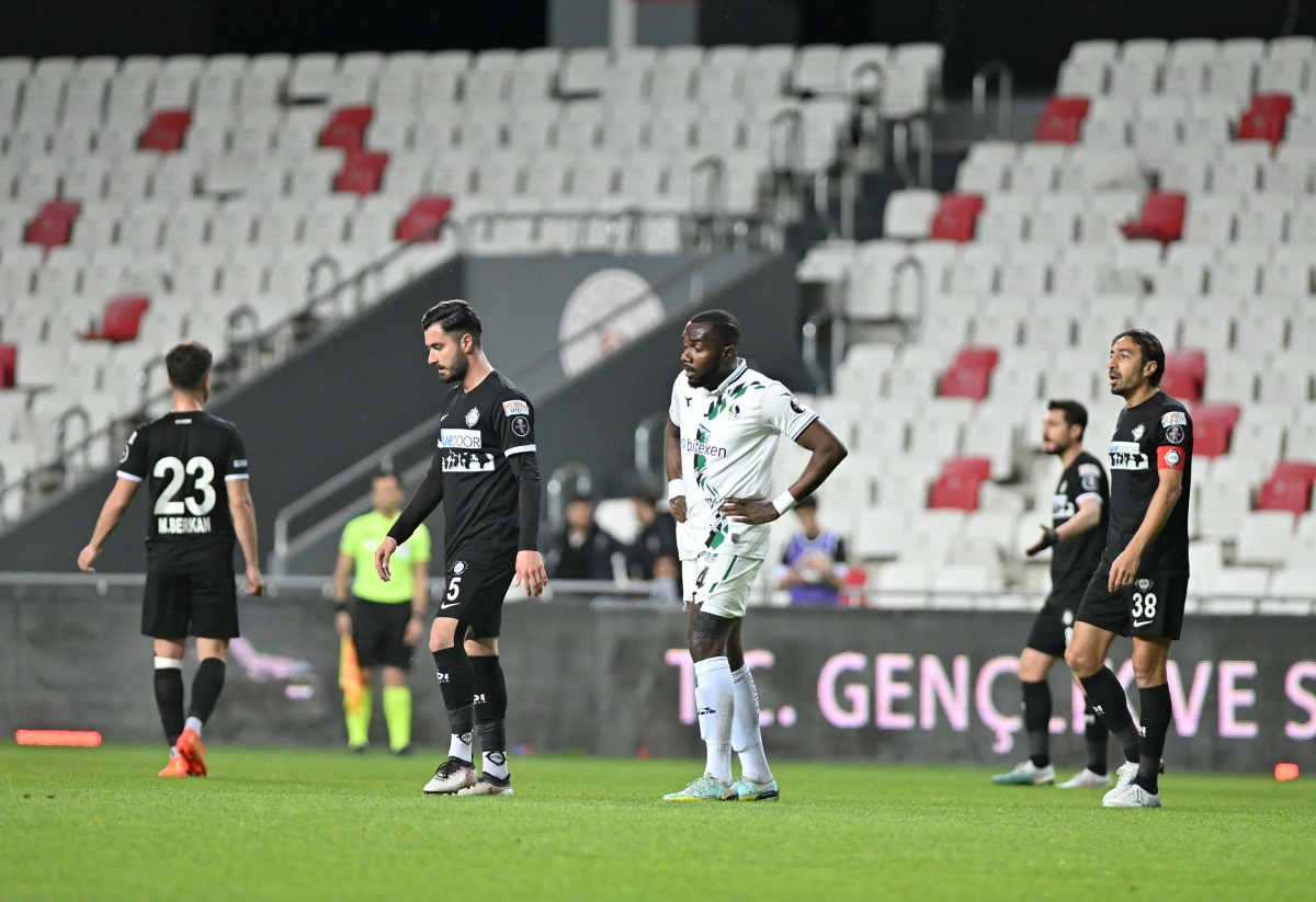 Altay - Sakaryaspor 