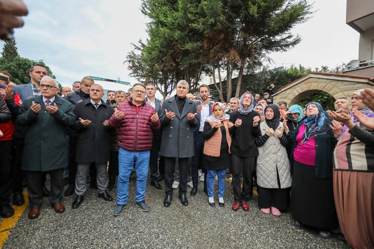 Büyükşehir'in şehit itfaiye eri dualarla uğurlandı