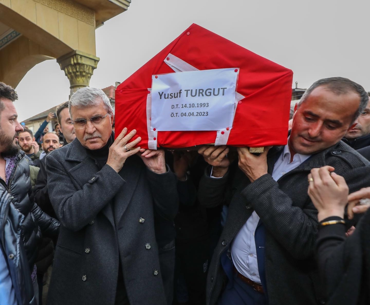 Kahraman itfaiye eri Yusuf Turgut ebediyete uğurlandı