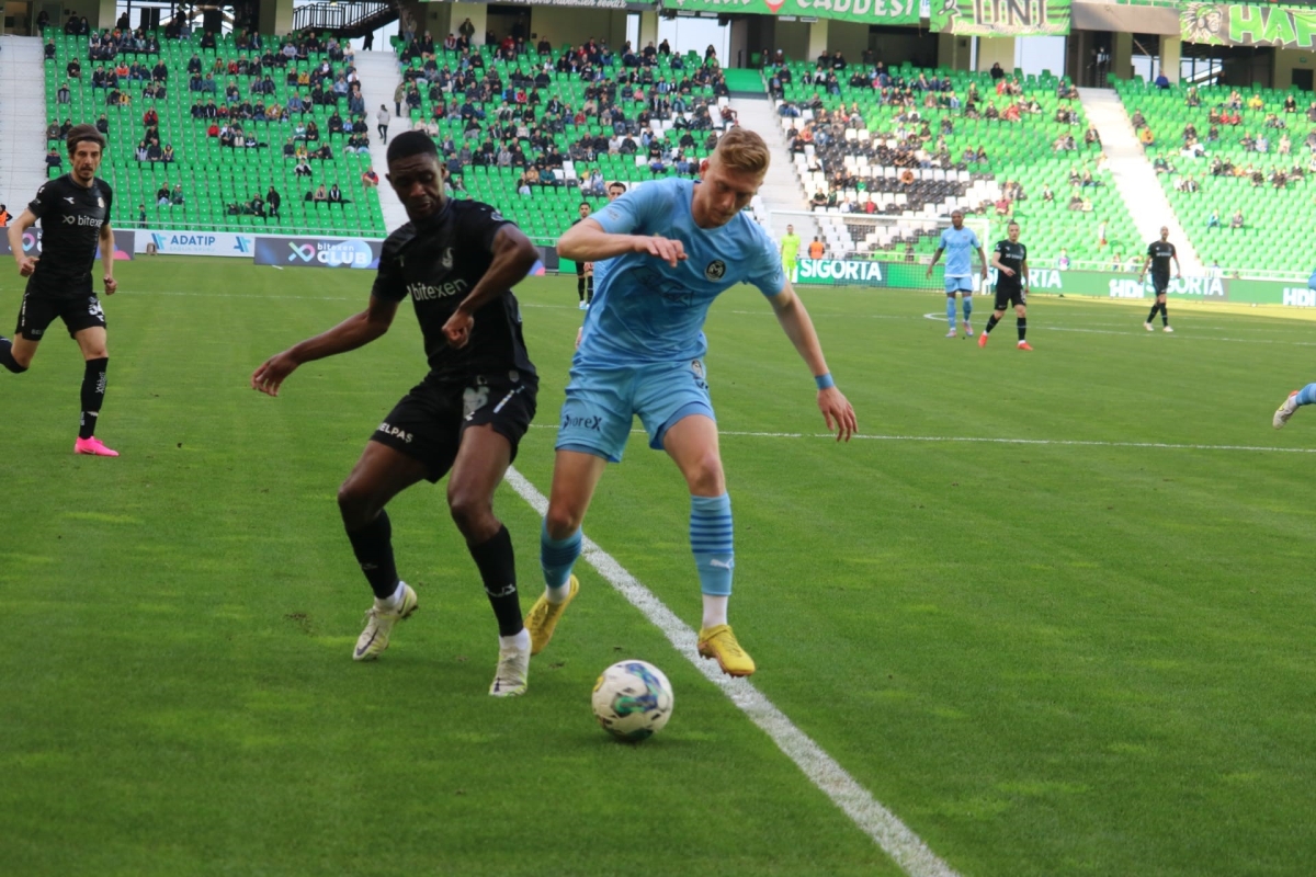 Sakaryaspor-Manisa FK Foto Galeri