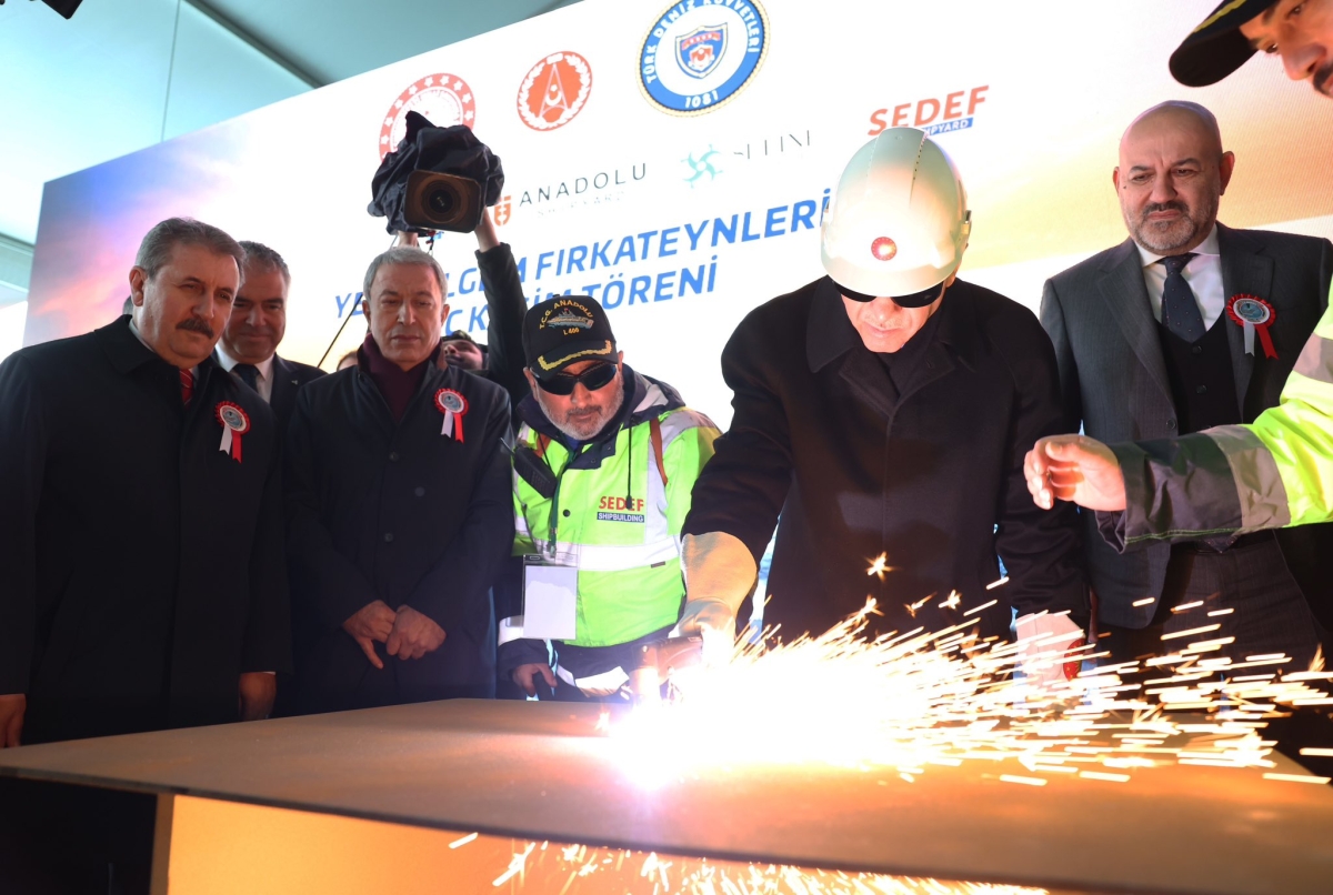TCG Anadolu Gemisi Teslim Edildi