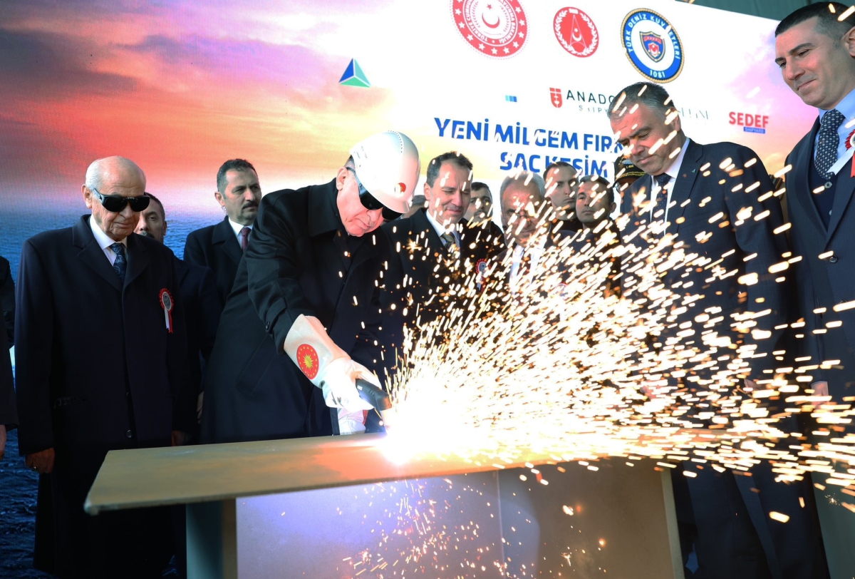 TCG Anadolu Gemisi Teslim Edildi