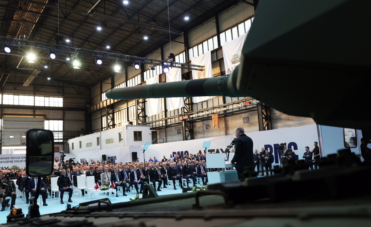 Yeni Altay Tankı testler için TSK’ya teslim edildi