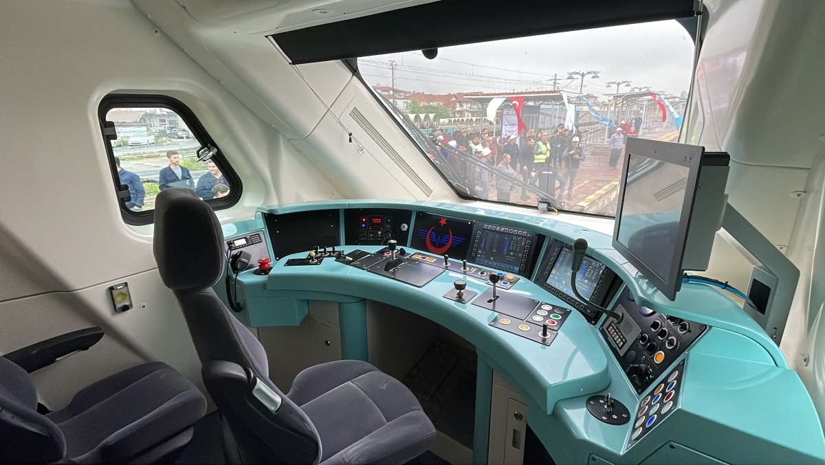 Milli elektrikli tren