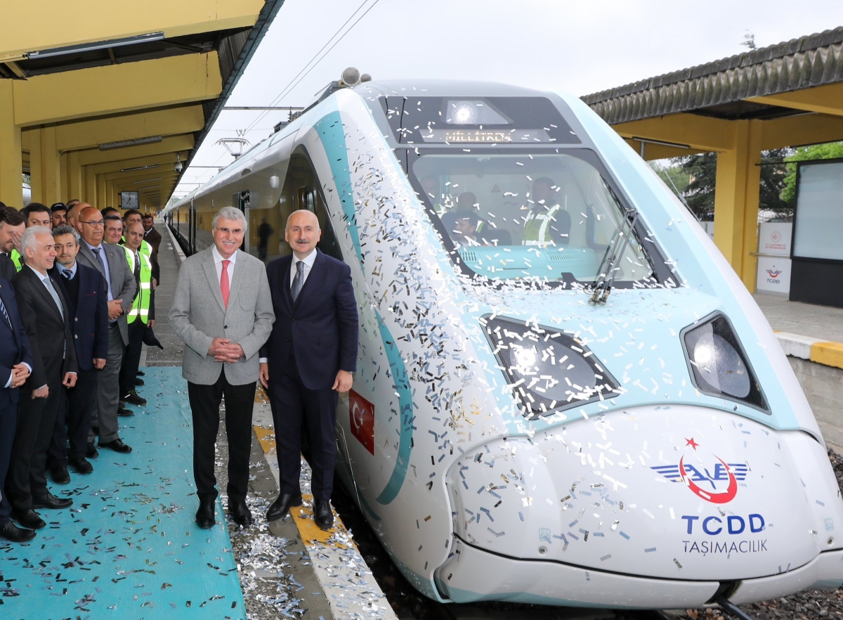Milli elektrikli tren