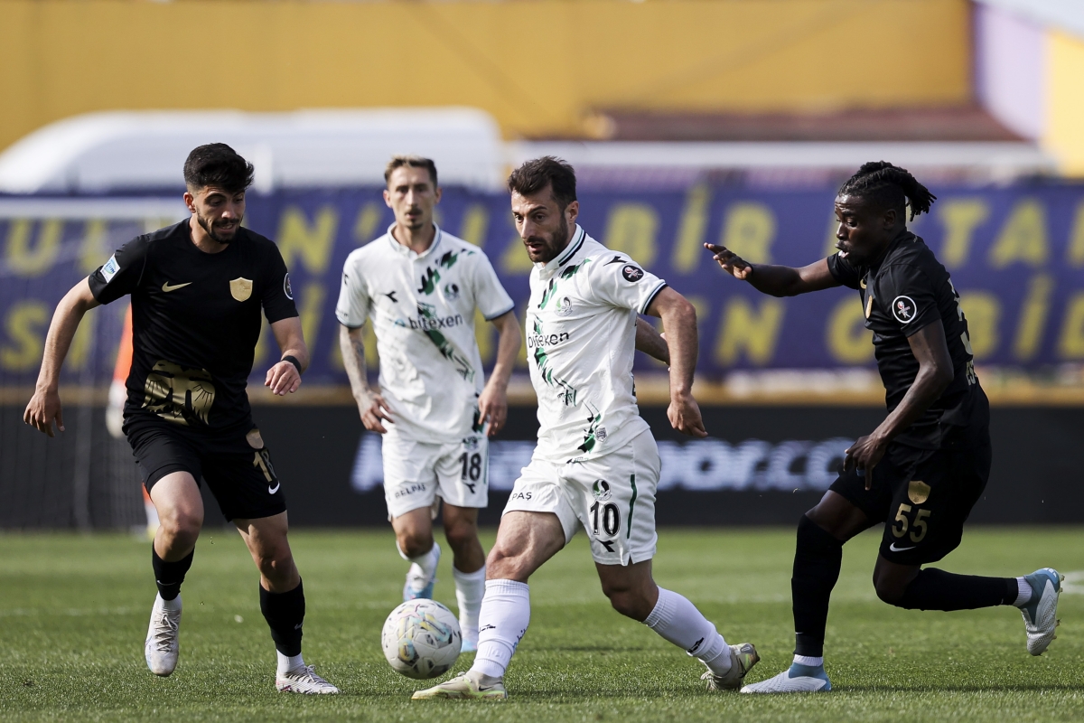  Erzurumspor FK-Sakaryaspor