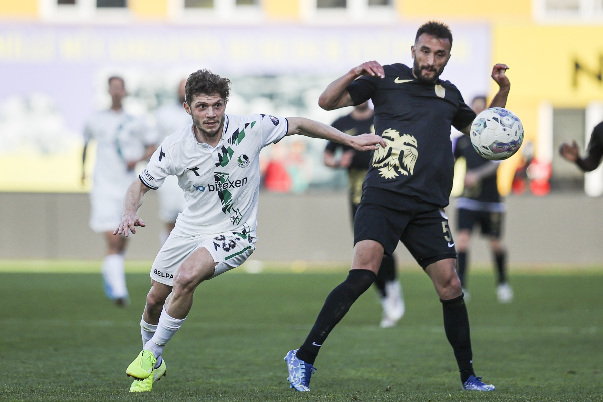  Erzurumspor FK-Sakaryaspor