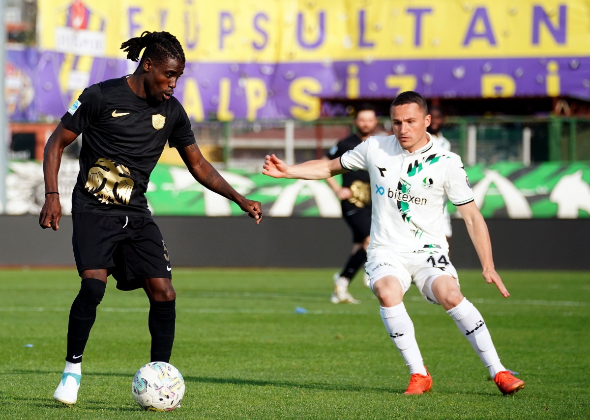  Erzurumspor FK-Sakaryaspor