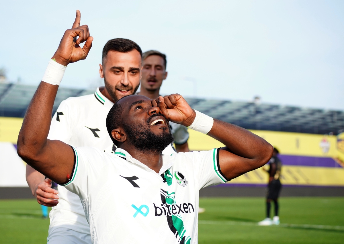  Erzurumspor FK-Sakaryaspor