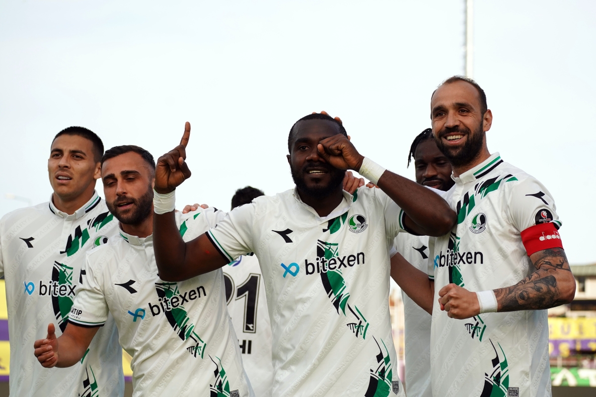  Erzurumspor FK-Sakaryaspor