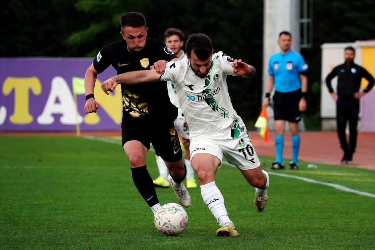  Erzurumspor FK-Sakaryaspor