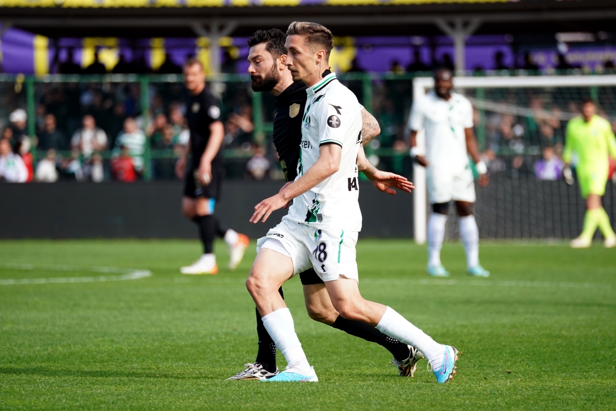  Erzurumspor FK-Sakaryaspor