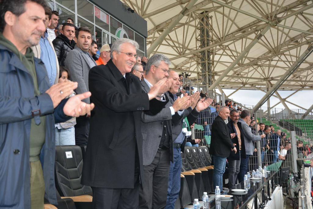 Ekrem Yüce ve Sakaryaspor