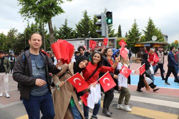 Gençlik Haftası yürüyüşü