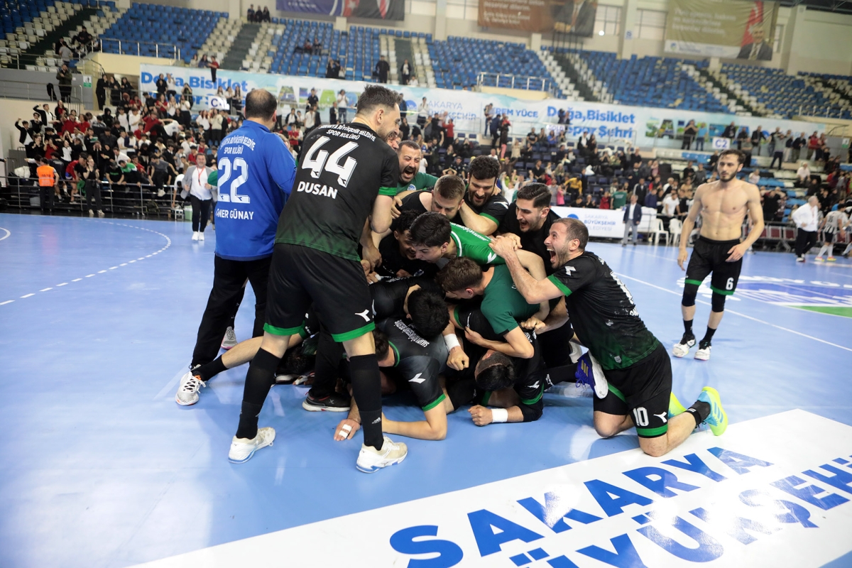 Hentbol'da bitime 5 saniye kala bitirici vuruş