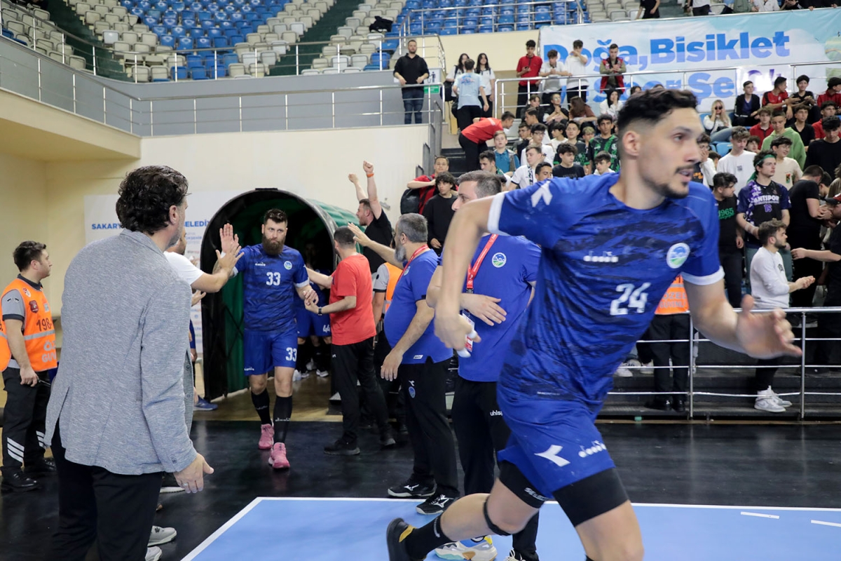 Finale 1 Kaldı