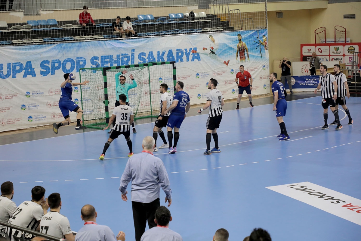 Finale 1 Kaldı