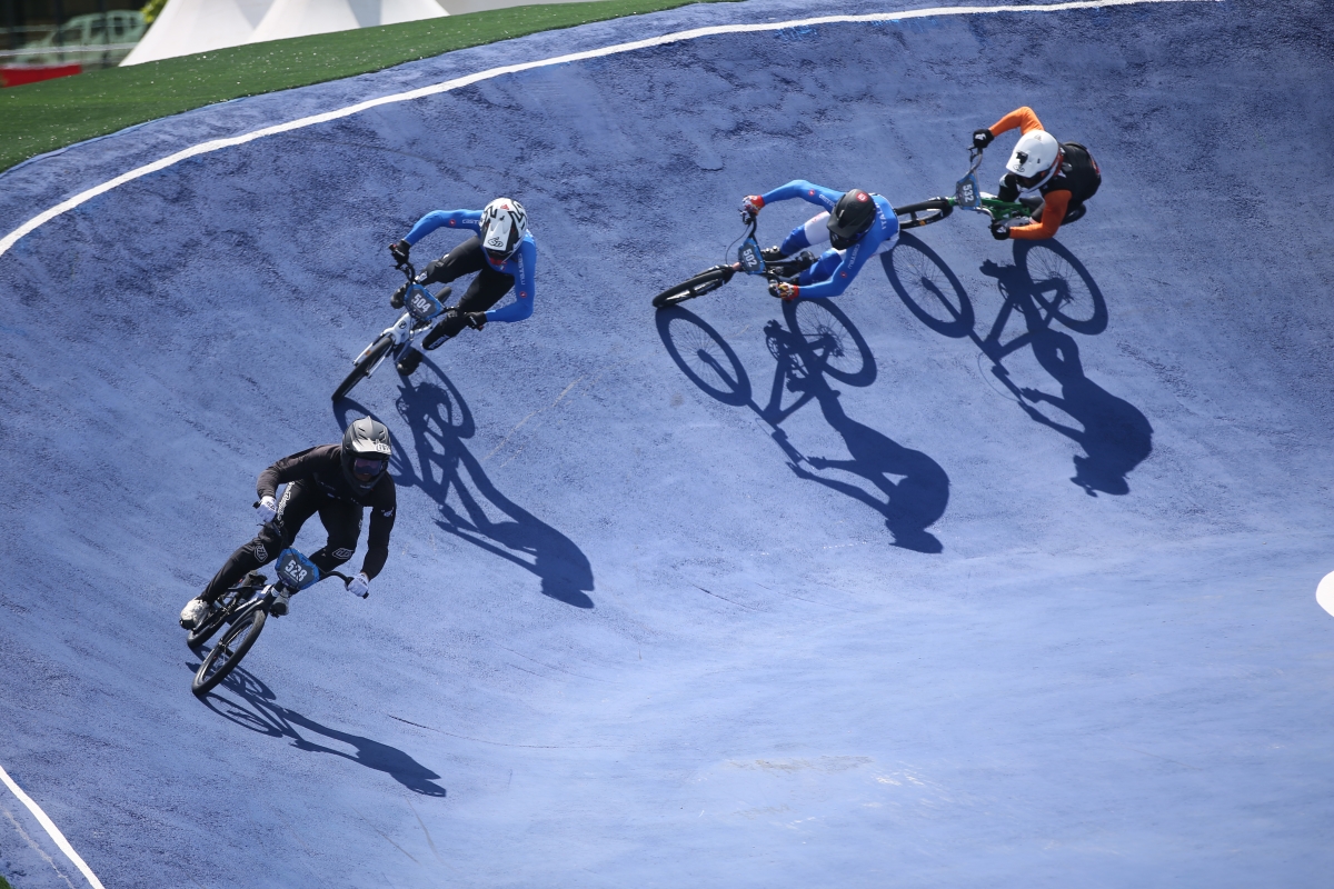 2023 BMX Avrupa Kupası'nın 9. etap yarışları Sakarya'da yapıldı