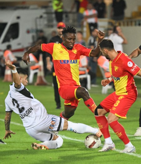 GÖZTEPE-SAKARYASPOR