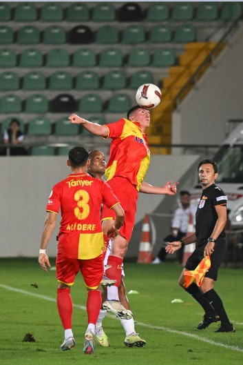 GÖZTEPE-SAKARYASPOR