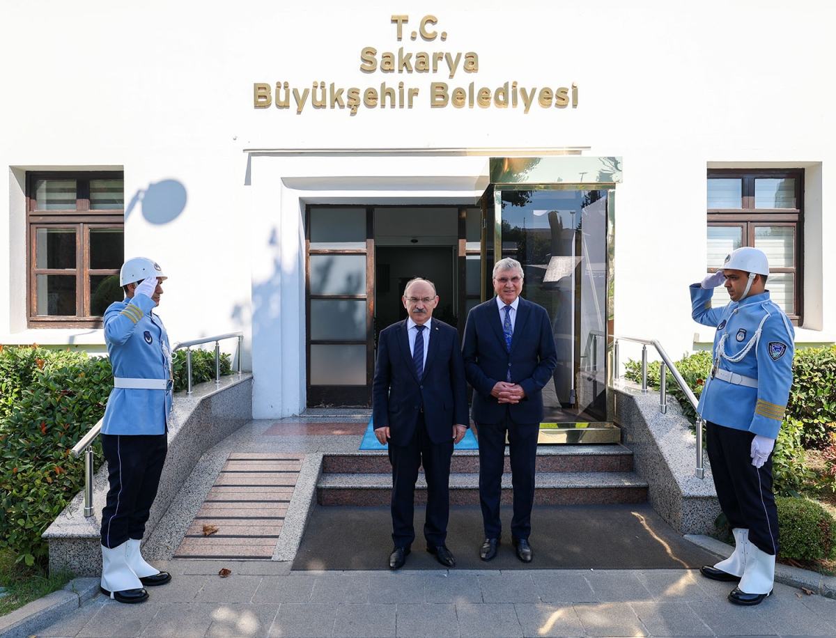 Başkan Yüce, Vali Karadeniz’i konuk etti
