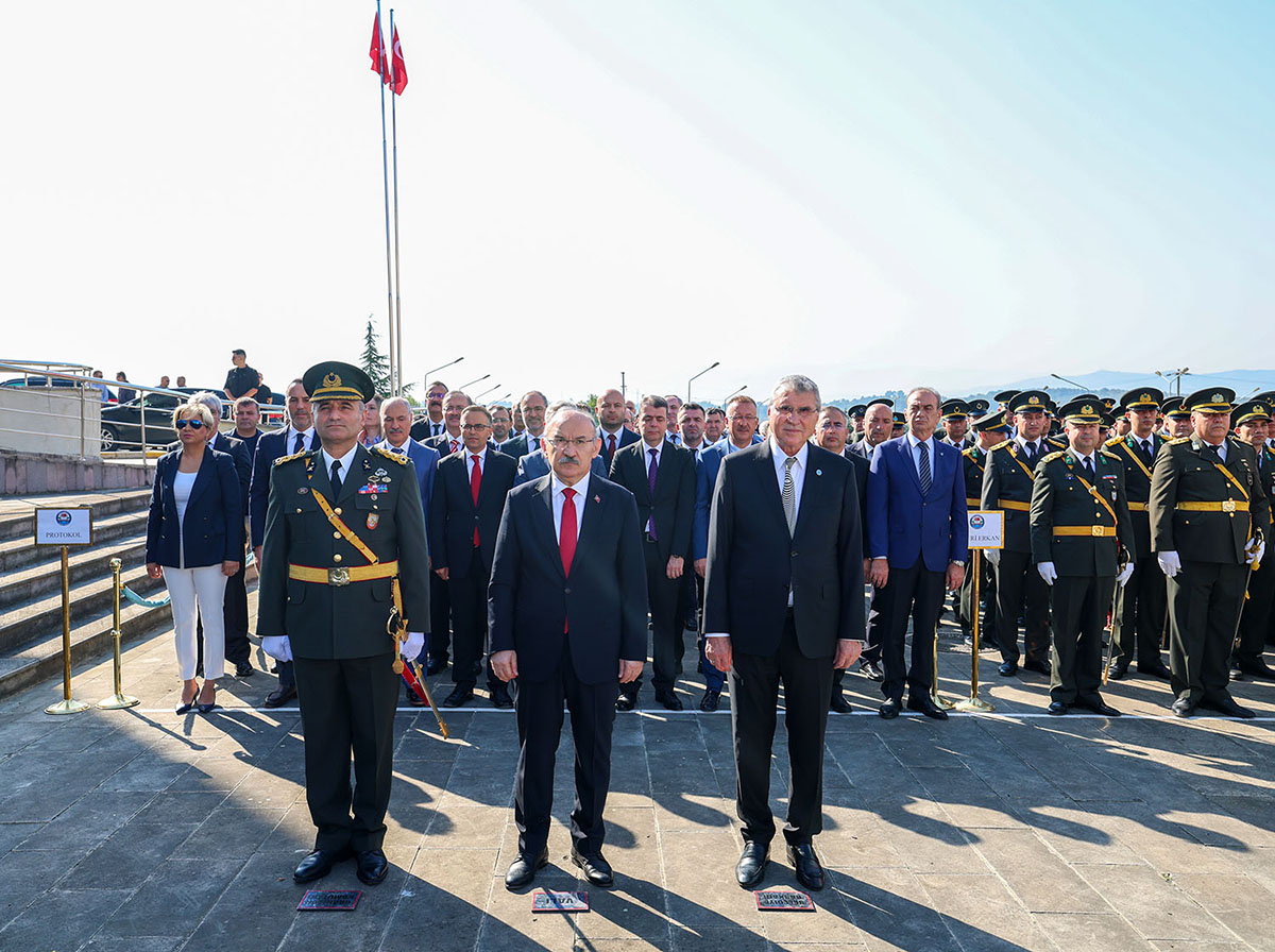 Zaferin 101. yılı kutlu olsun