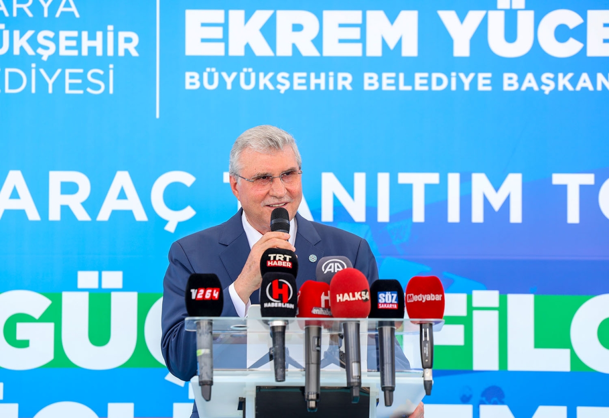 Büyükşehir filosuna 13 yeni araç